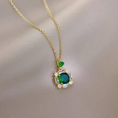 Necklace | SN275 | Emerald Square