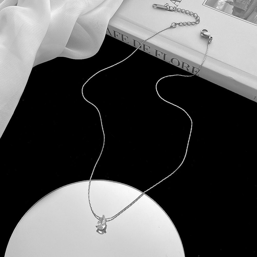Necklace | SN107 | Teardrop Stone Silver