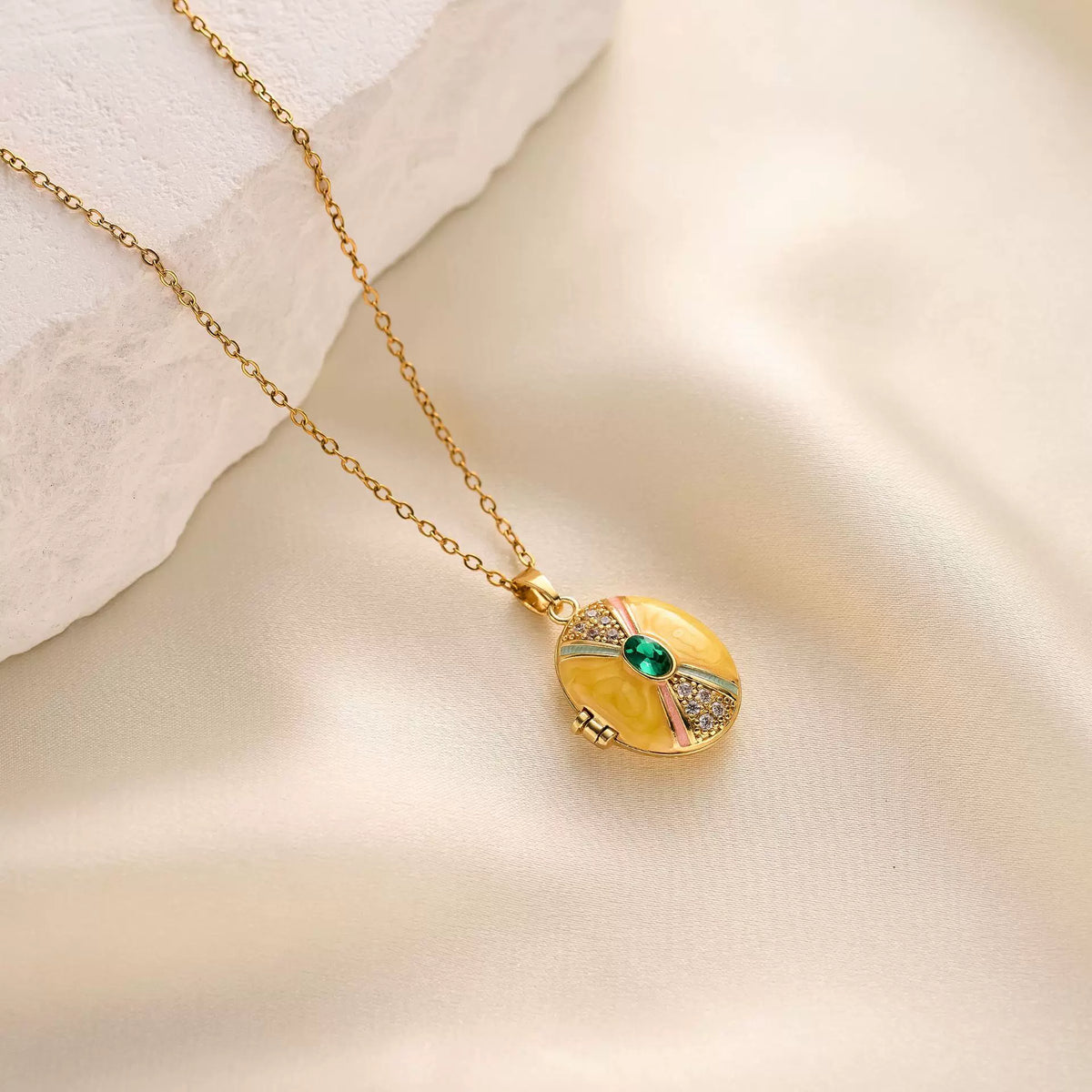 Necklace | SN314 | Oil Drop Photo | Yellow