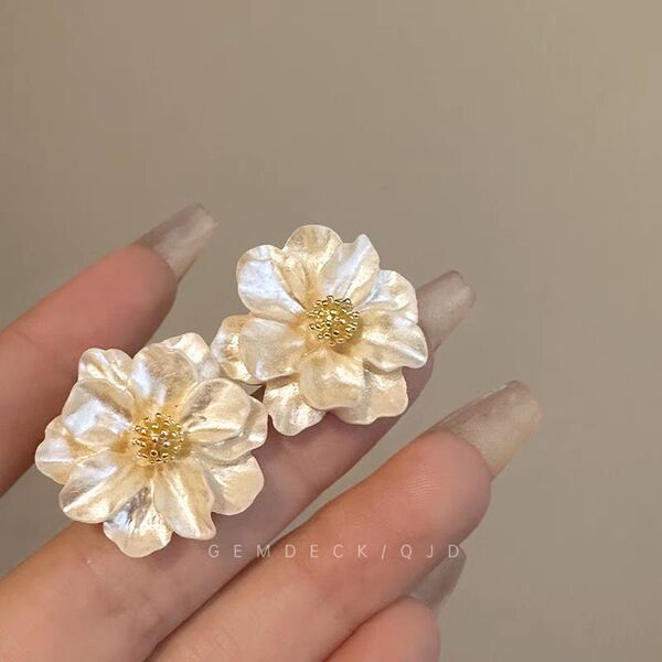 Korean Earring KE006