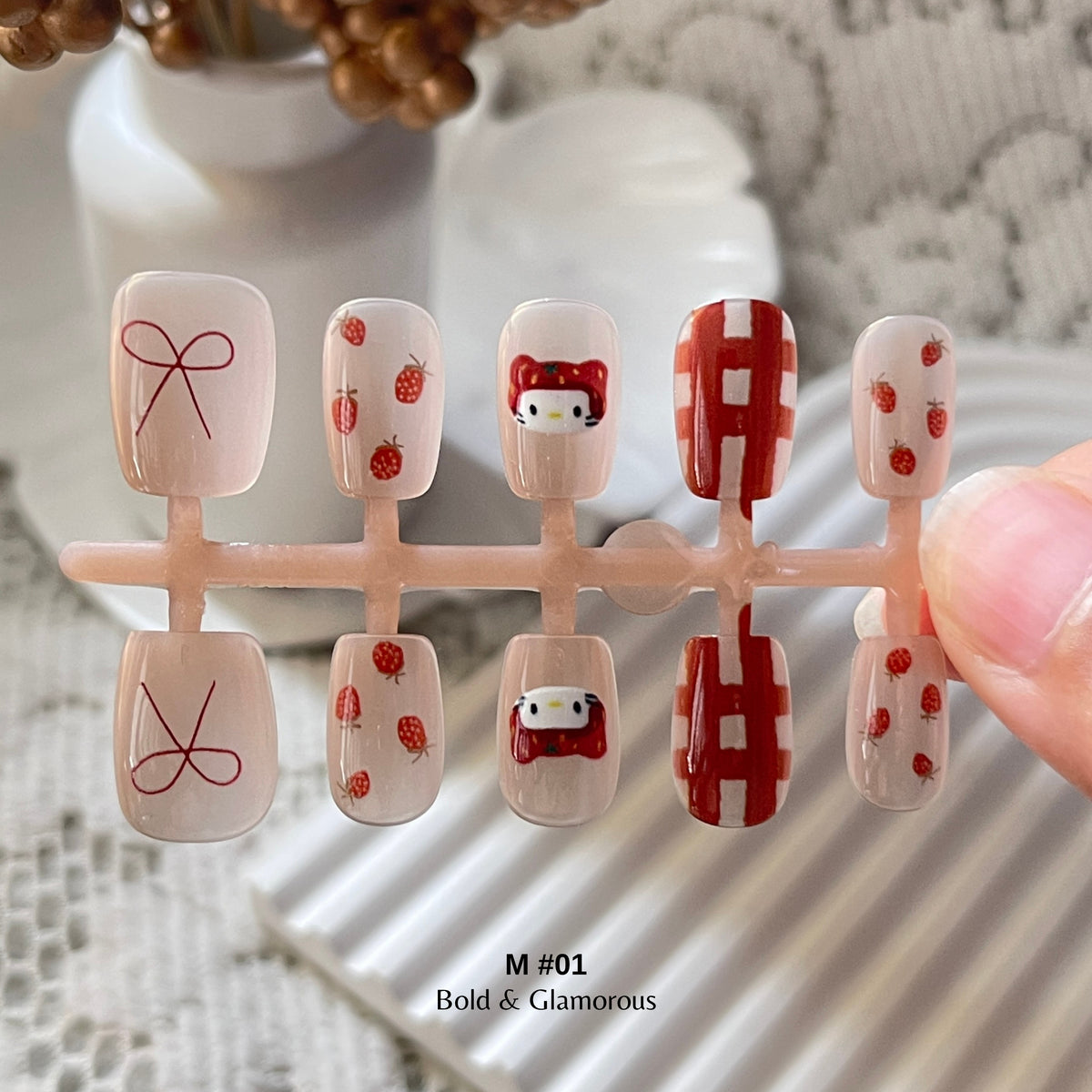 Press On Nails #01