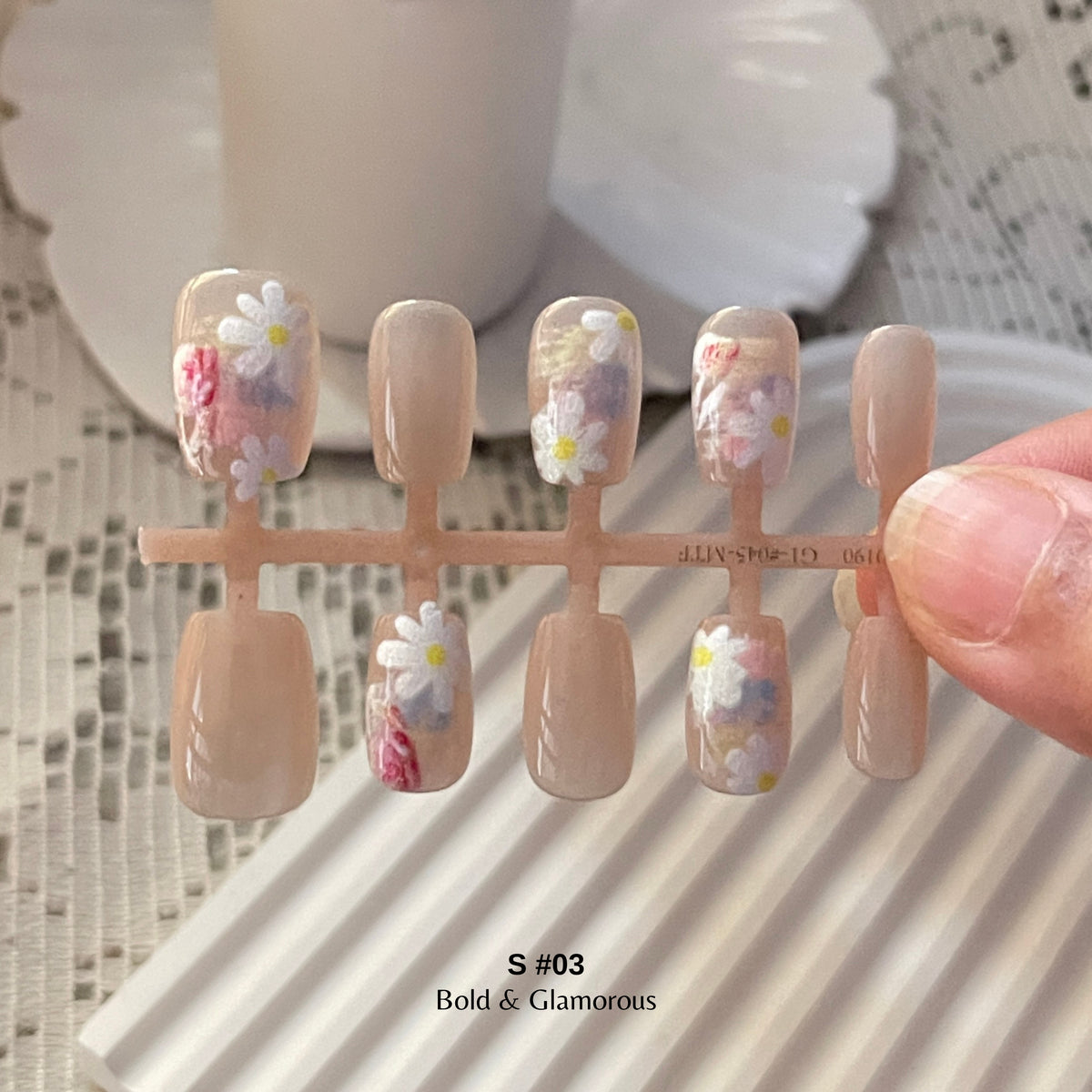 Press On Nails #03