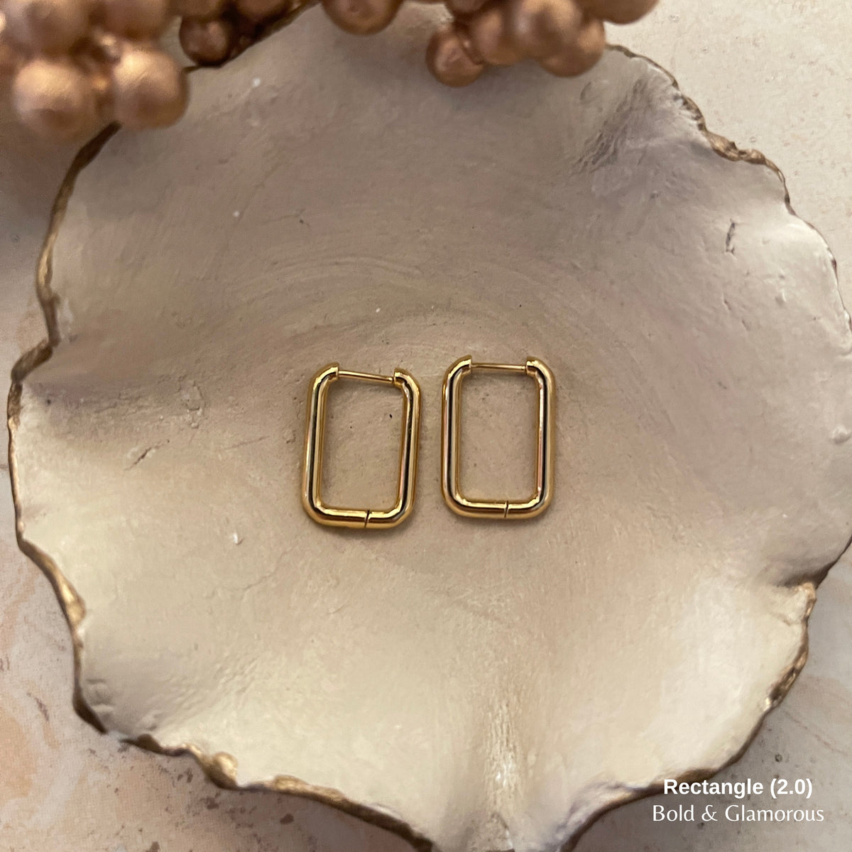 Shape Hoop Earring 2.0 | Rectangle | Gold