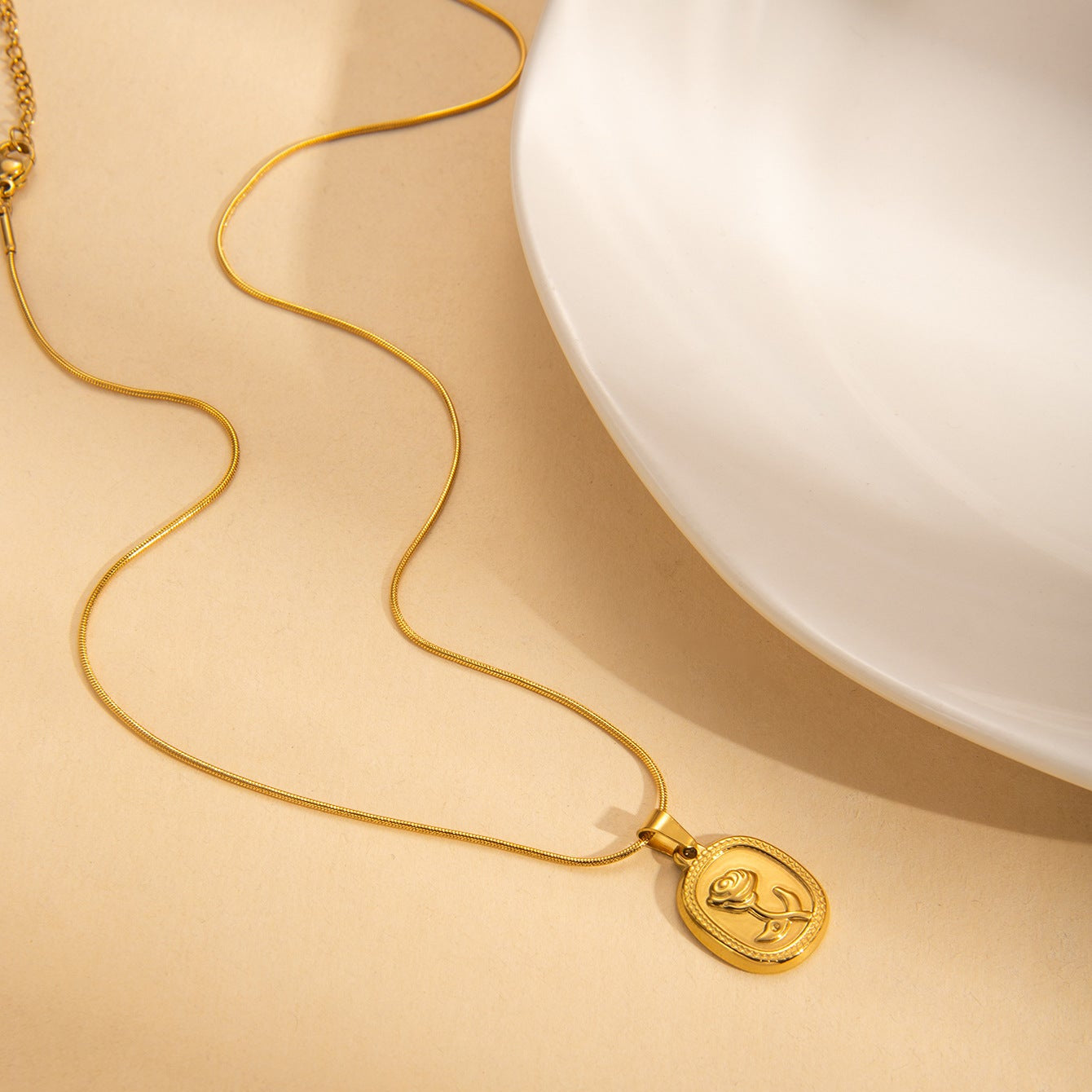 Necklace | SN167 | Retro Rose