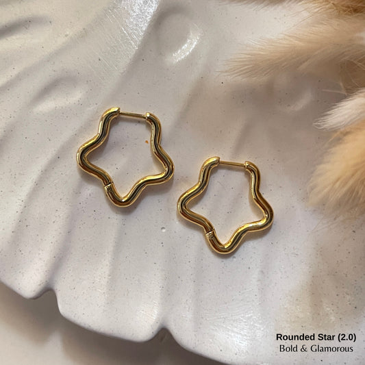 Shape Hoop Earring 2.0 | Rounded Star | Gold
