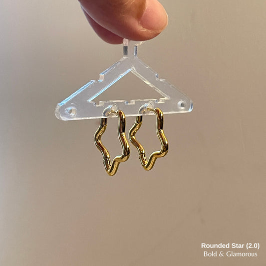 Shape Hoop Earring 2.0 | Rounded Star | Gold