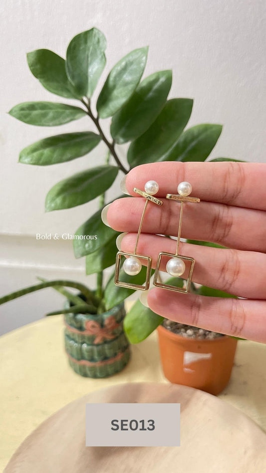 Dainty Pearl Drop Earring | SE013