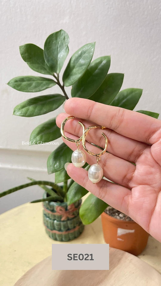 Baroque Pearl Earring | SE021