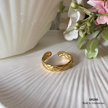 Statement Ring | SR240 | Gold