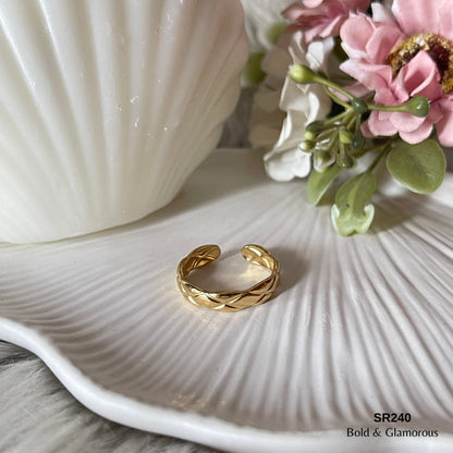 Statement Ring | SR240 | Gold