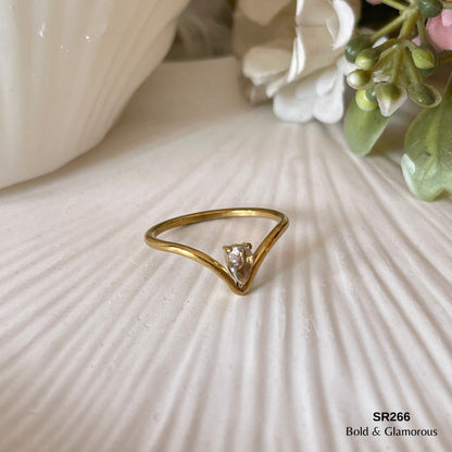 Stone Ring | SR266 | V Water Drop