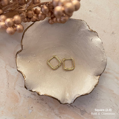 Shape Hoop Earring 2.0 | Square | Gold