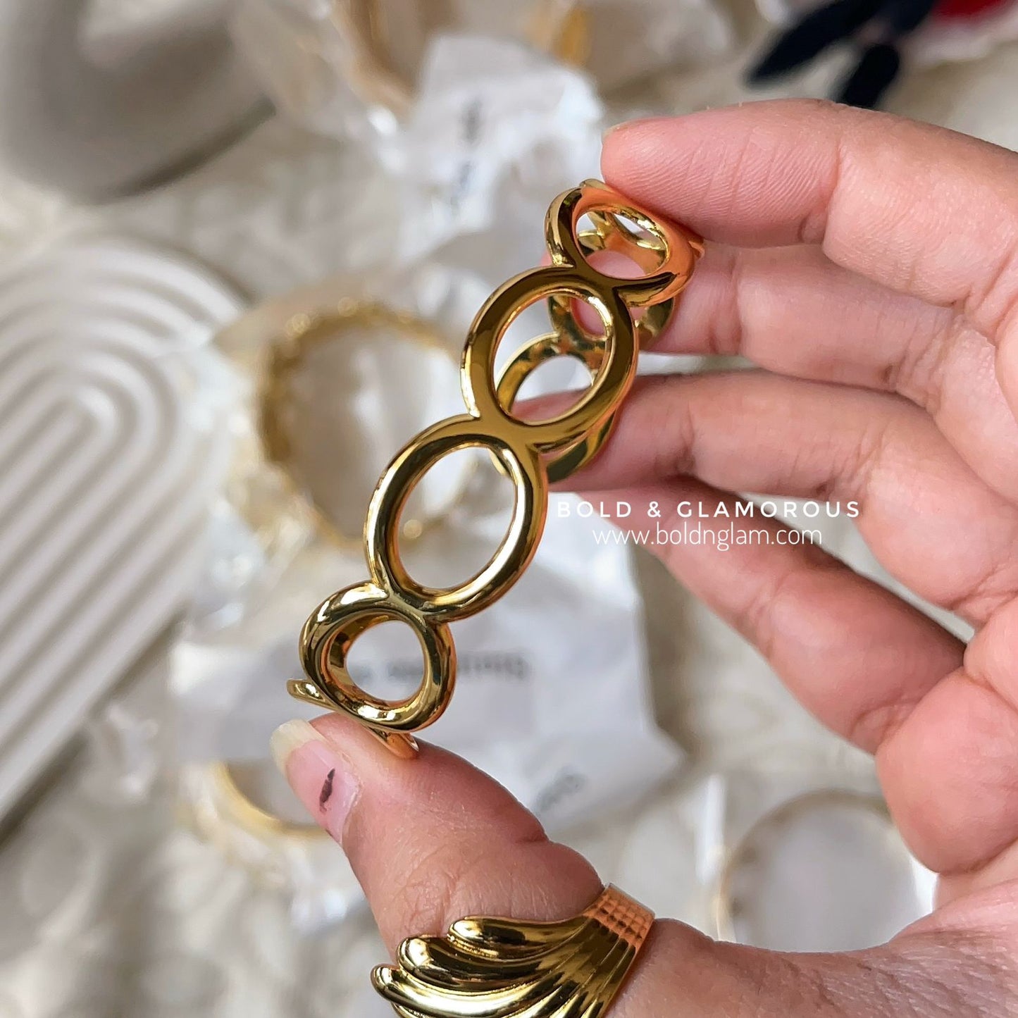 Cuff Bracelet | CB026 | Infinity Loop