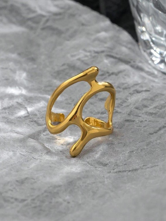 Hollow Branch Ring | SR053 | Gold