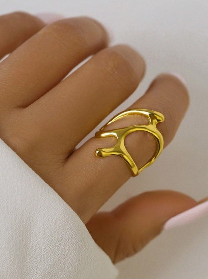 Hollow Branch Ring | SR053 | Gold